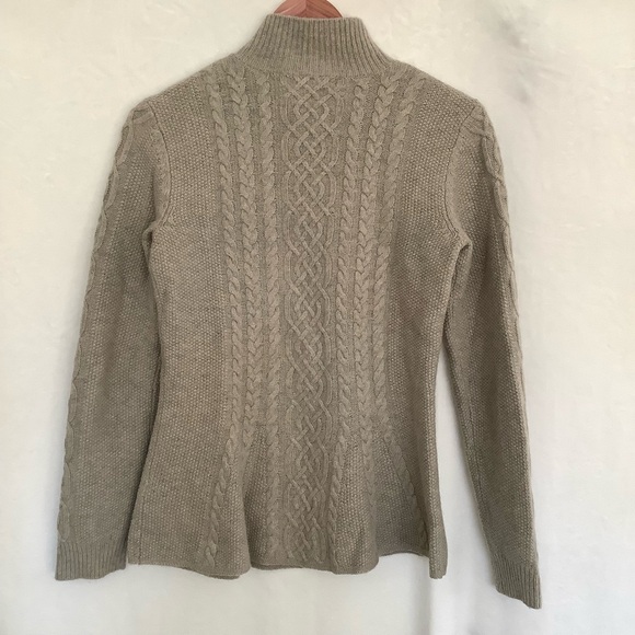 Ralph Lauren Women's Cable Knit Sweater Lambswool & Angora Classic Luxury Sz XS - Picture 2 of 9